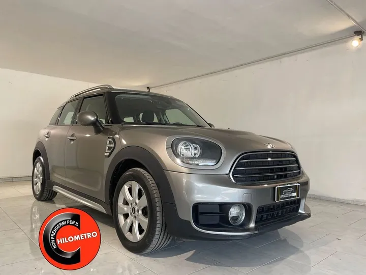 MINI Countryman D (Cooper)