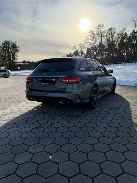 Mercedes-Benz C 180
