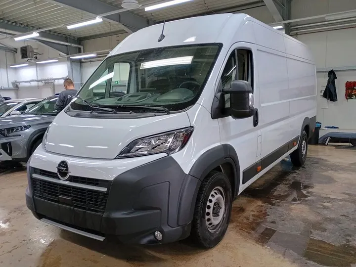 Opel Movano