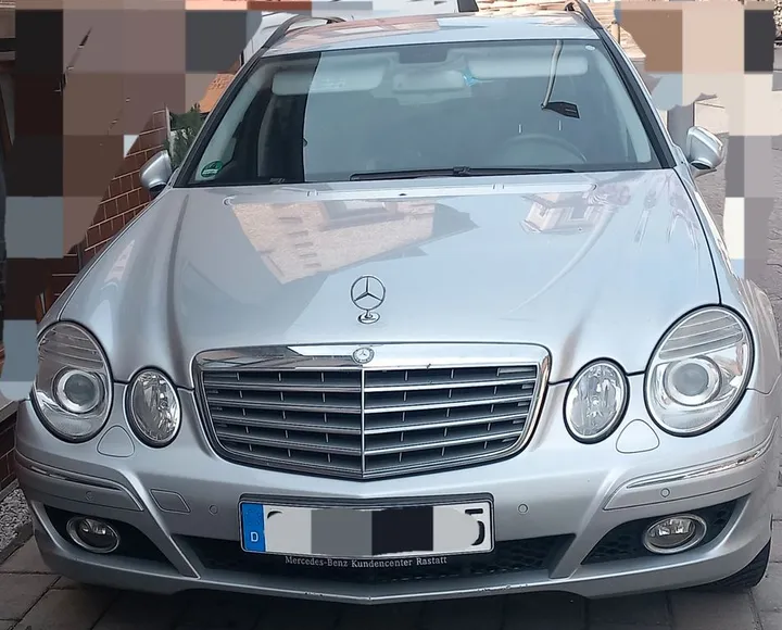 Mercedes-Benz E 200