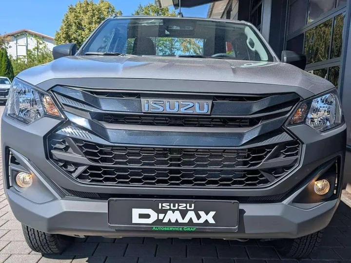 Isuzu D-Max