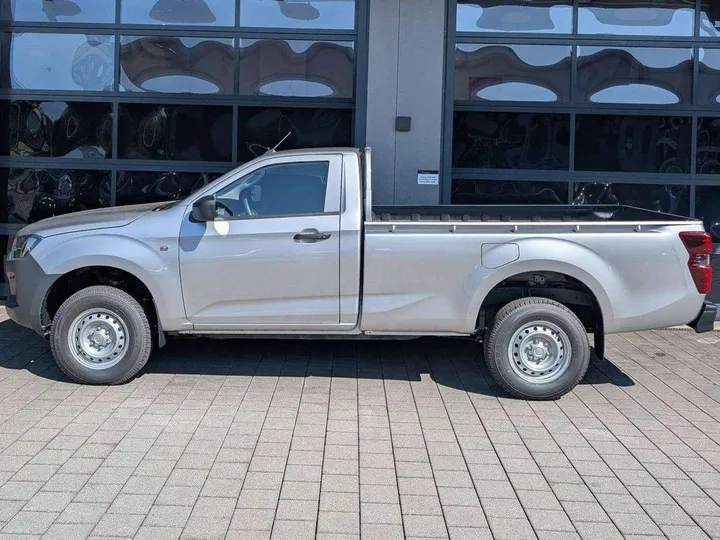 Isuzu D-Max
