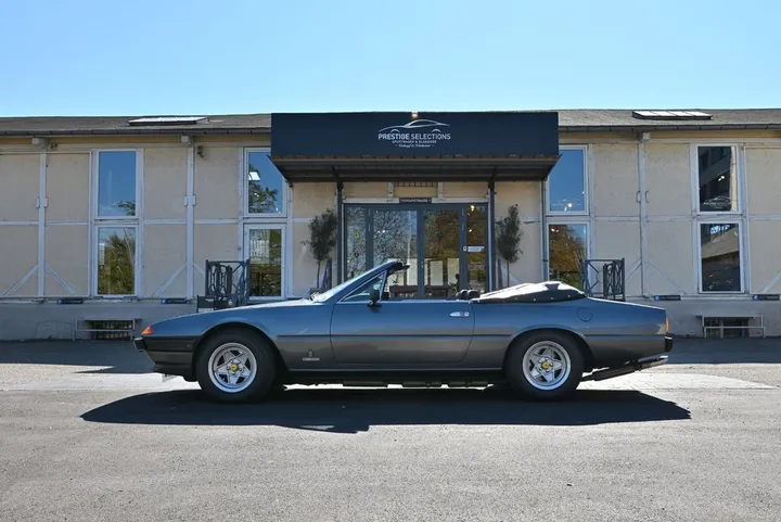 Ferrari 400