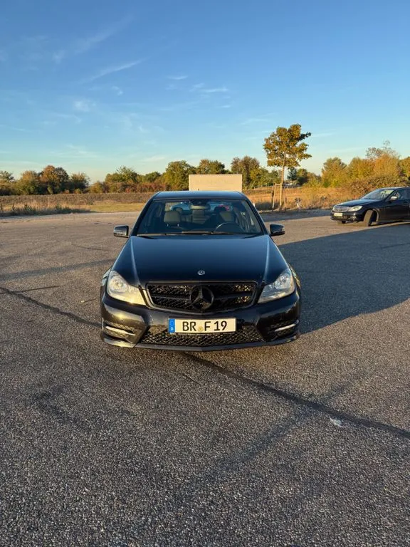 Mercedes-Benz C 180
