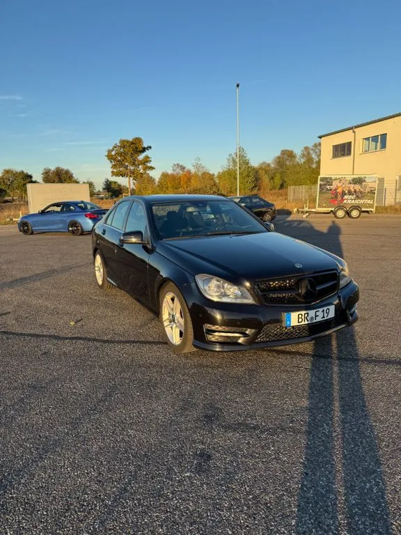 Mercedes-Benz C 180
