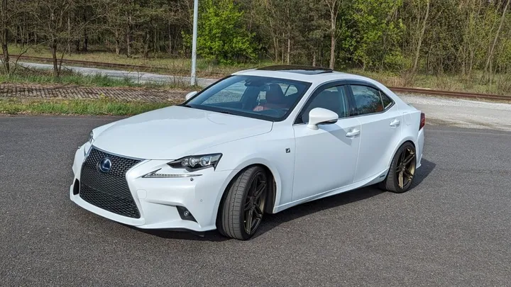 Lexus IS 300