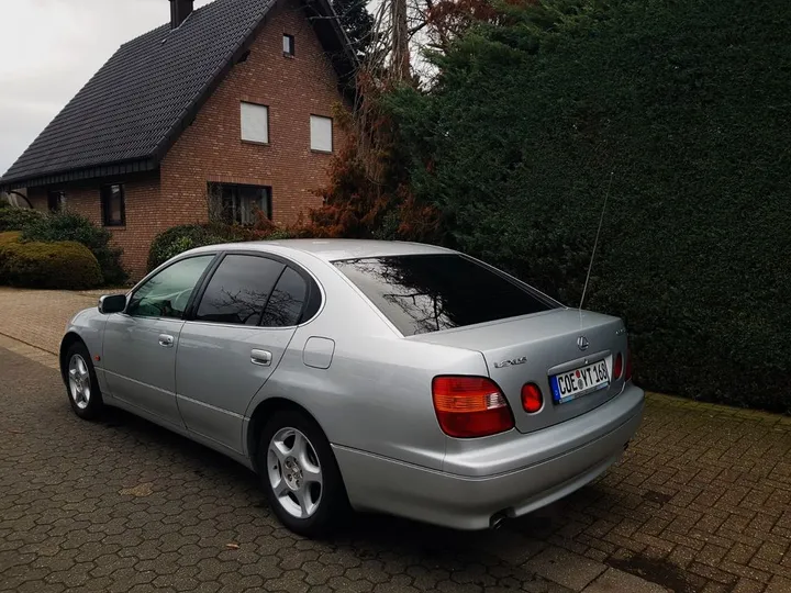 Lexus GS 300