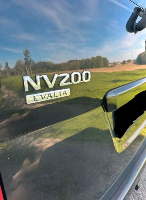 Nissan Evalia