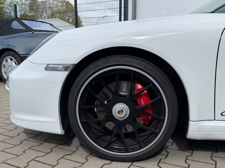 Porsche 997