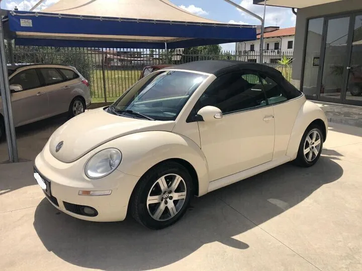 Volkswagen New Beetle