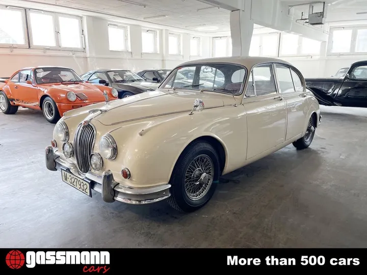 Jaguar MK II