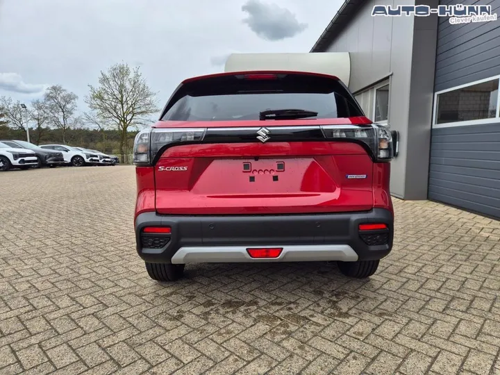 Suzuki (SX4) S-Cross