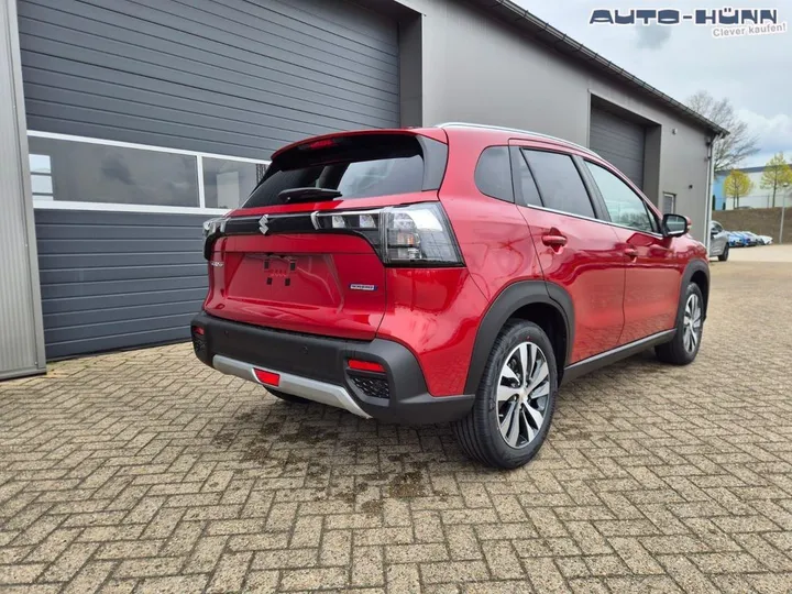 Suzuki (SX4) S-Cross