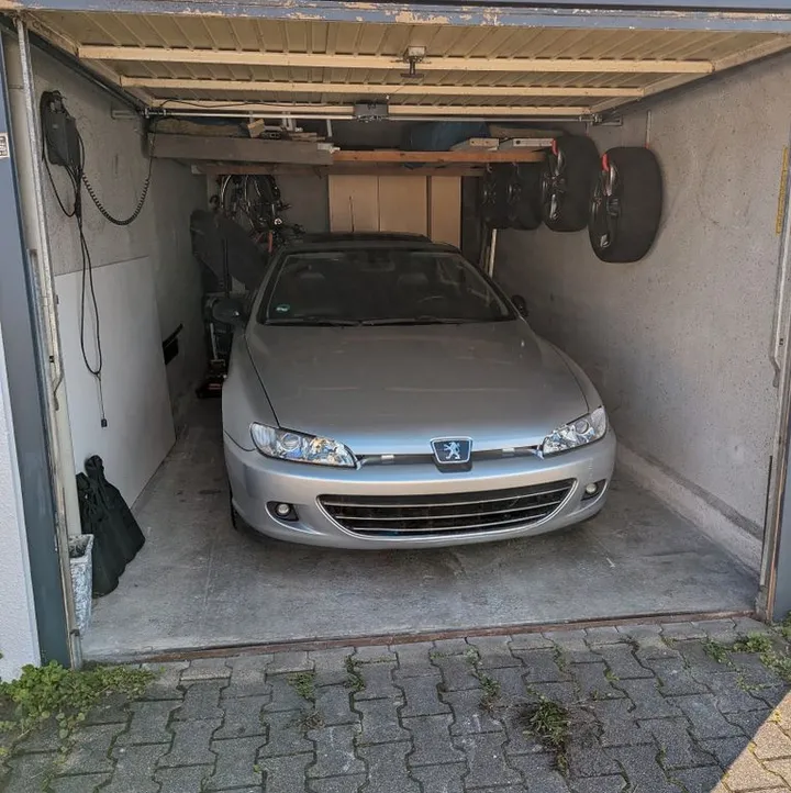Peugeot 406