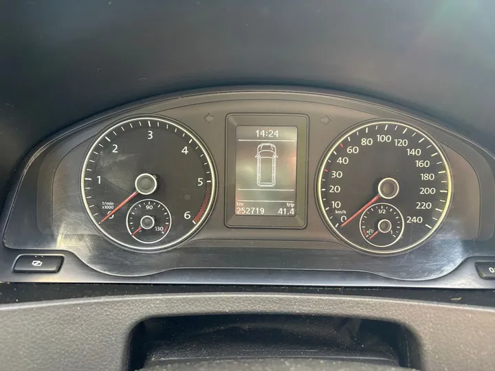 Volkswagen T5 Caravelle