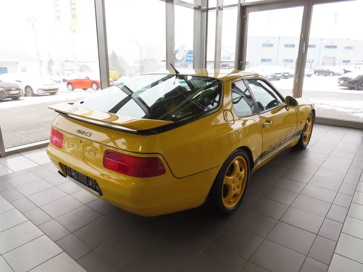 Porsche 968