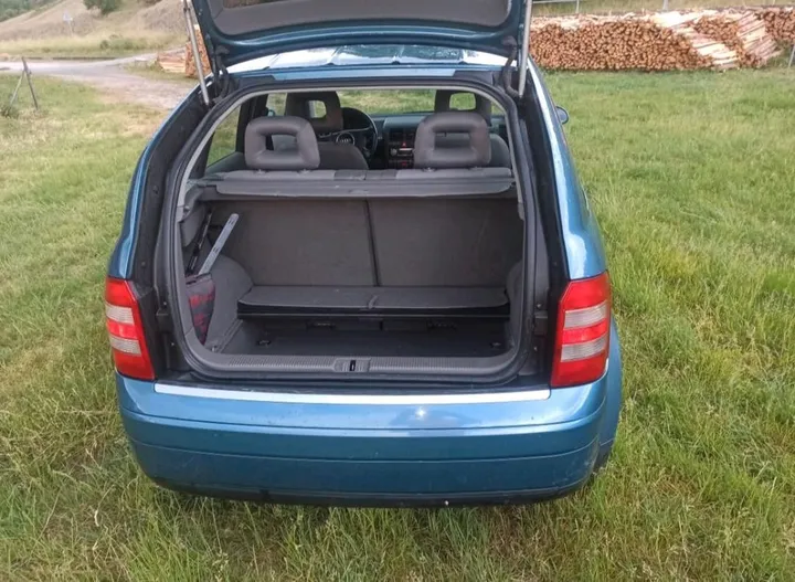 Audi A2