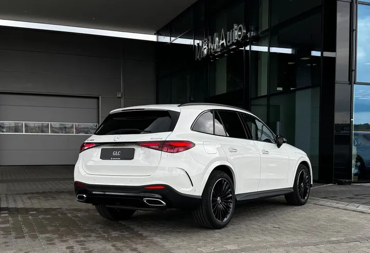Mercedes-Benz GLC 200