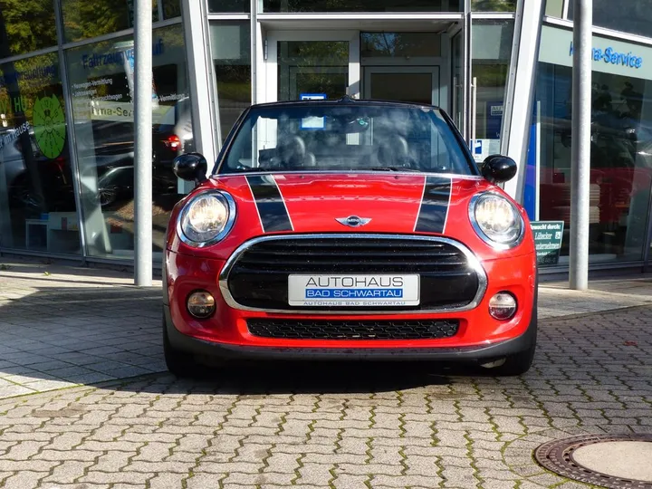 MINI Cooper Cabrio