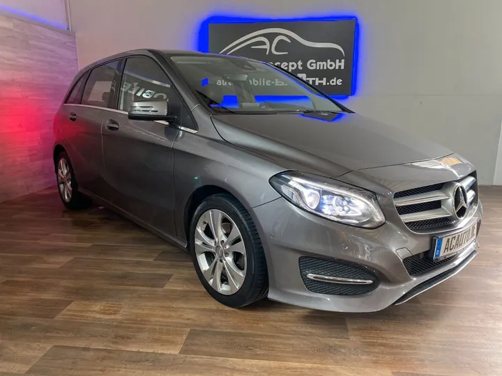 Mercedes-Benz B 200