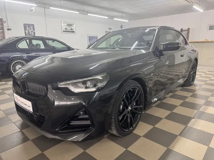 BMW M240i
