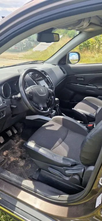 Peugeot 4008