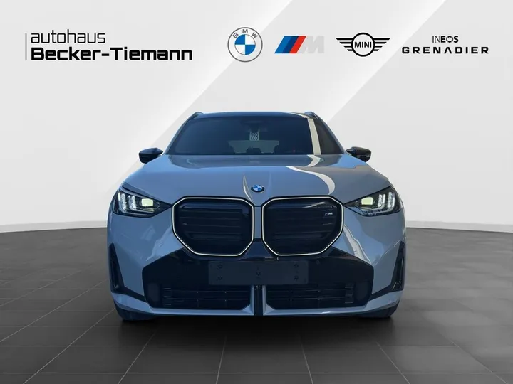 BMW X3 M50