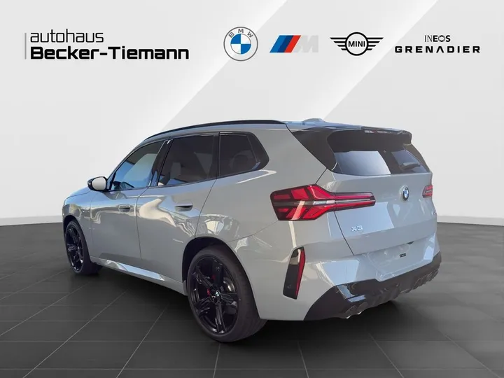 BMW X3 M50