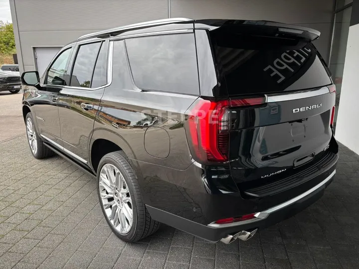 GMC Yukon