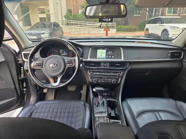 Kia K5