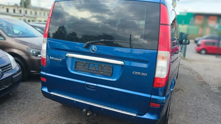 Mercedes-Benz Viano