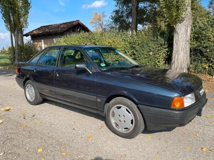 Audi 80
