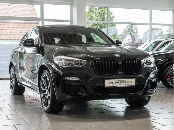 BMW X4 M40