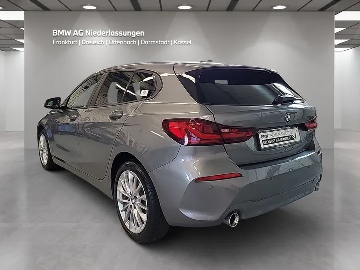 BMW 118