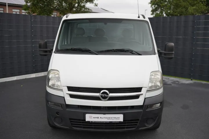 Opel Movano
