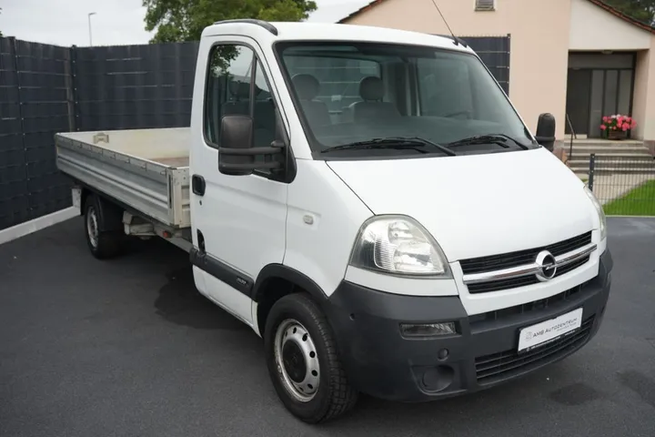 Opel Movano