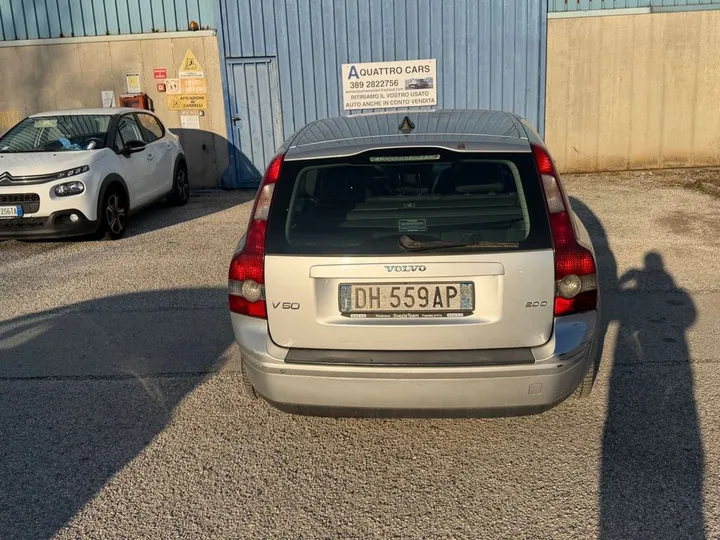 Volvo V50