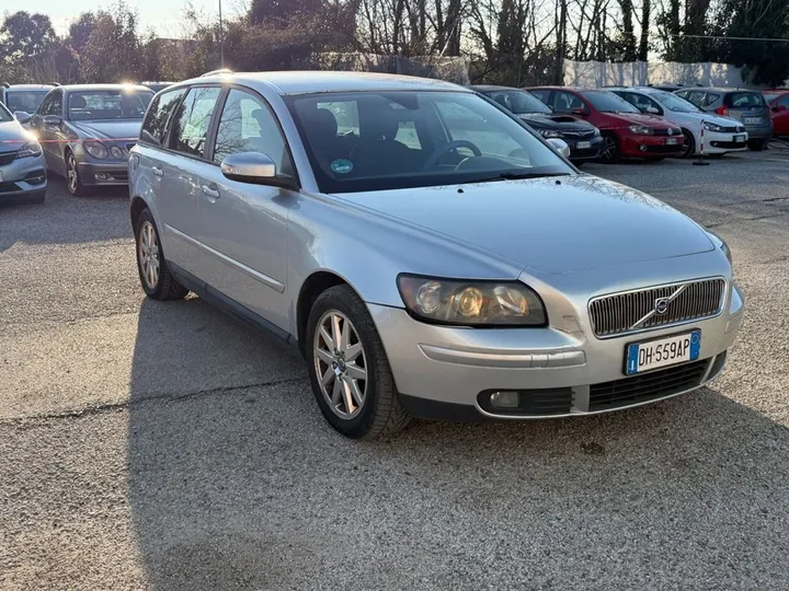 Volvo V50