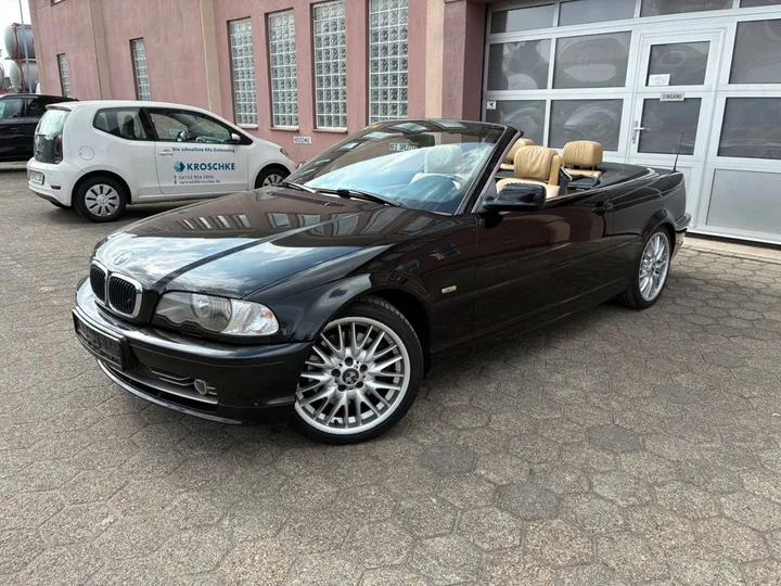 BMW 330