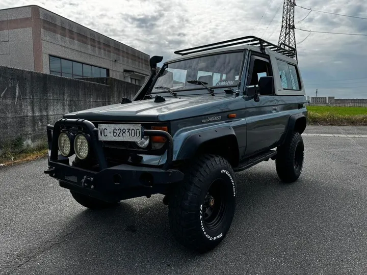 Toyota Land Cruiser
