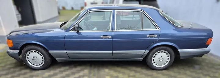 Mercedes-Benz 300