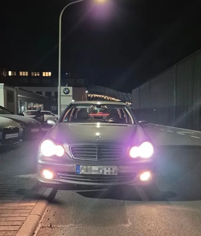 Mercedes-Benz C 200