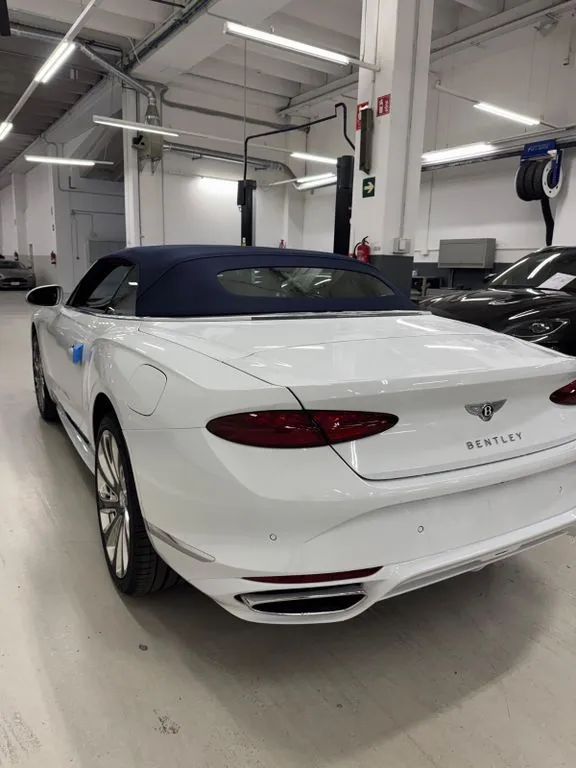 Bentley Continental GTC