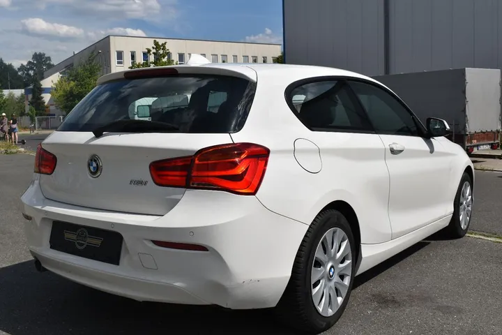 BMW 118