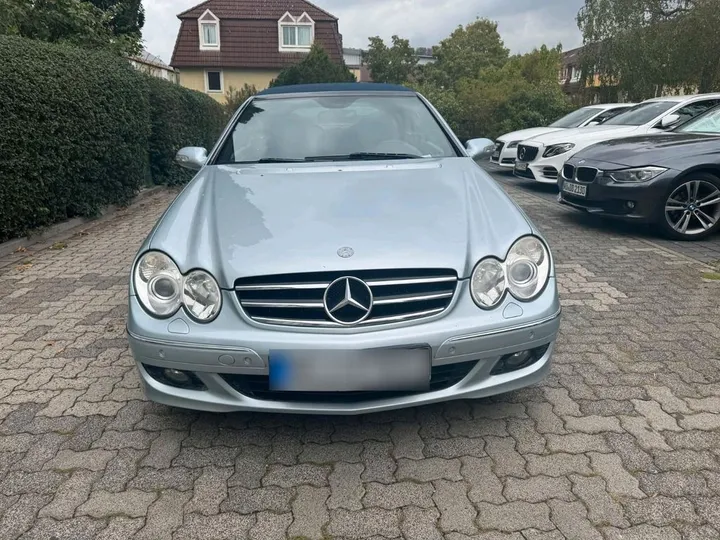 Mercedes-Benz CLK 200
