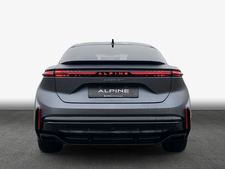 Alpine A390