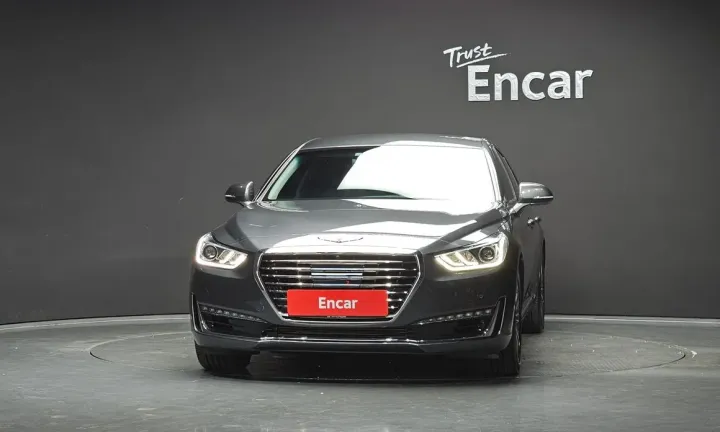 Genesis EQ900
