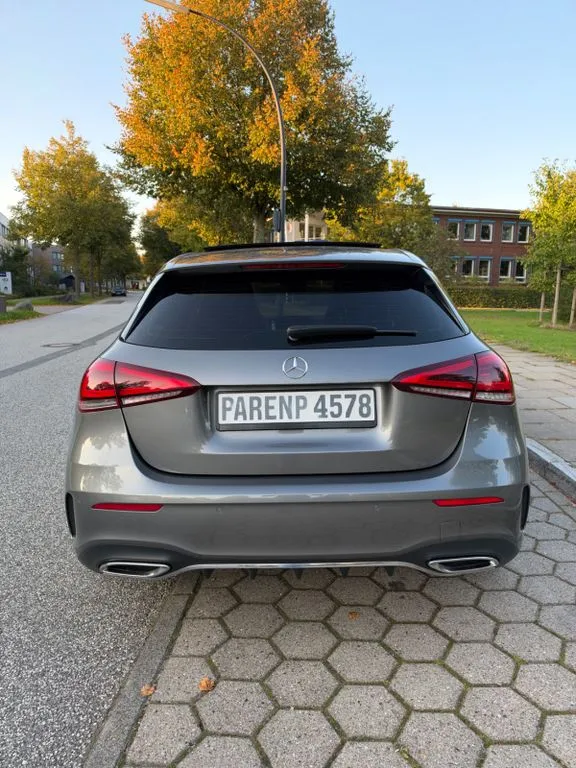 Mercedes-Benz A 250