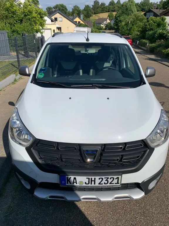 Dacia Lodgy