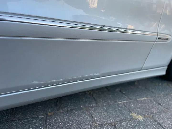 Mercedes-Benz E 270